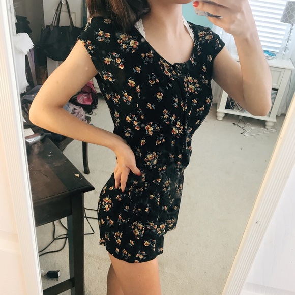 Black Floral Romper - Picture 2 of 4